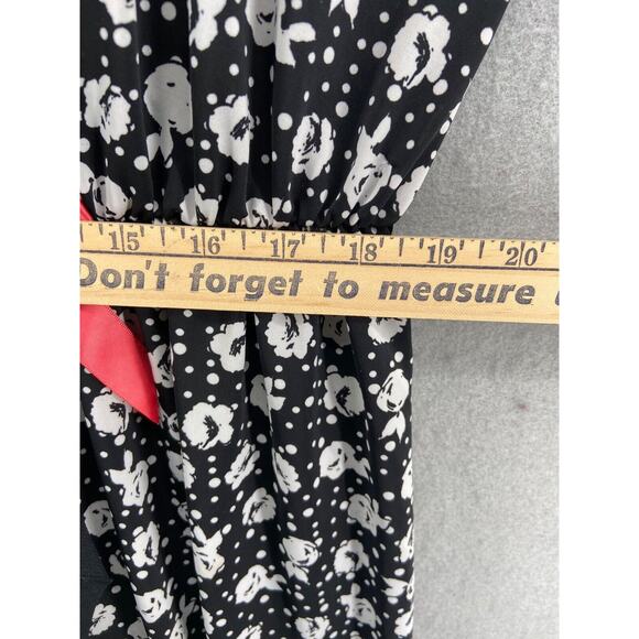 Cacique Gown Lingerie Women’s Sz 26/28 Plus Black White Floral Bow Faux Wrap - Picture 6 of 12